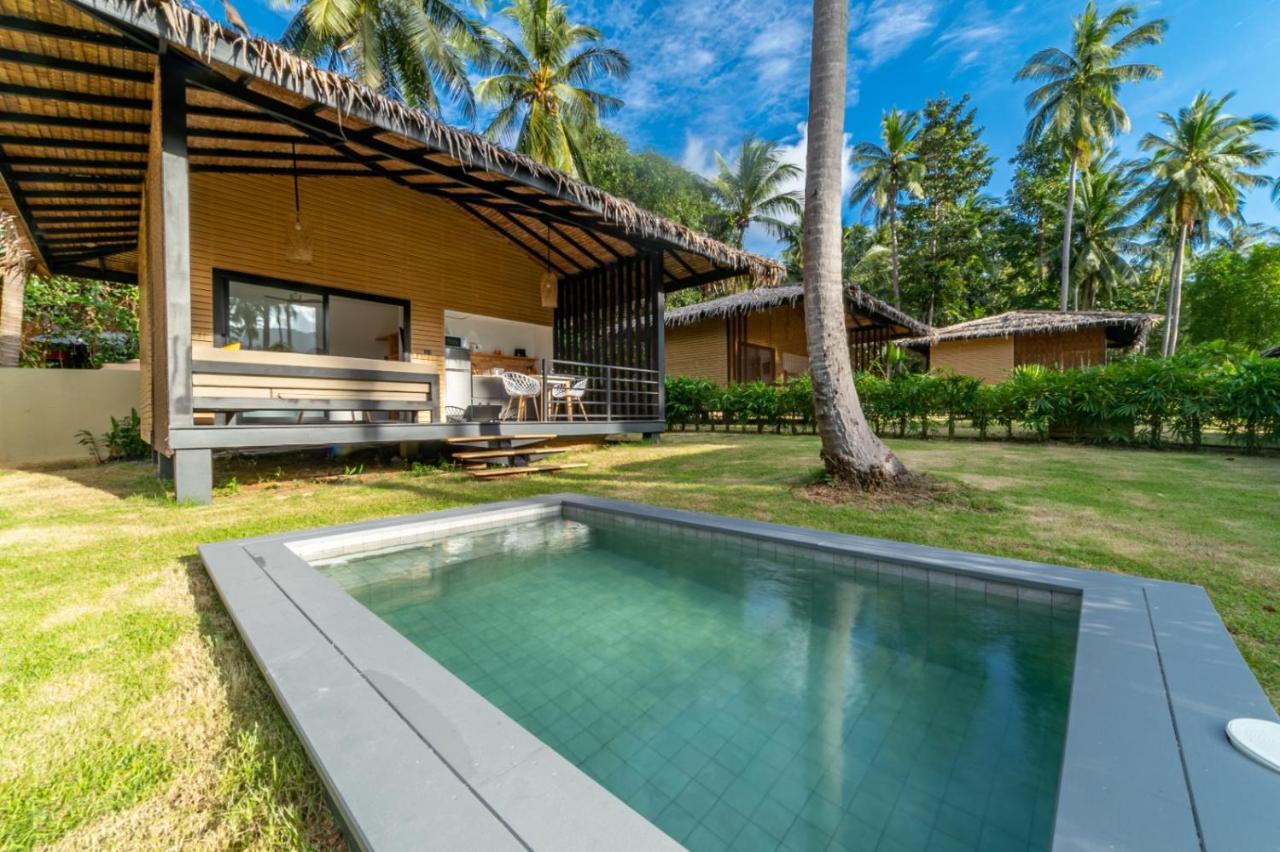 Suan Residence - Exotic And Contemporary Bungalows With Private Pool 찰로쿰 외부 사진