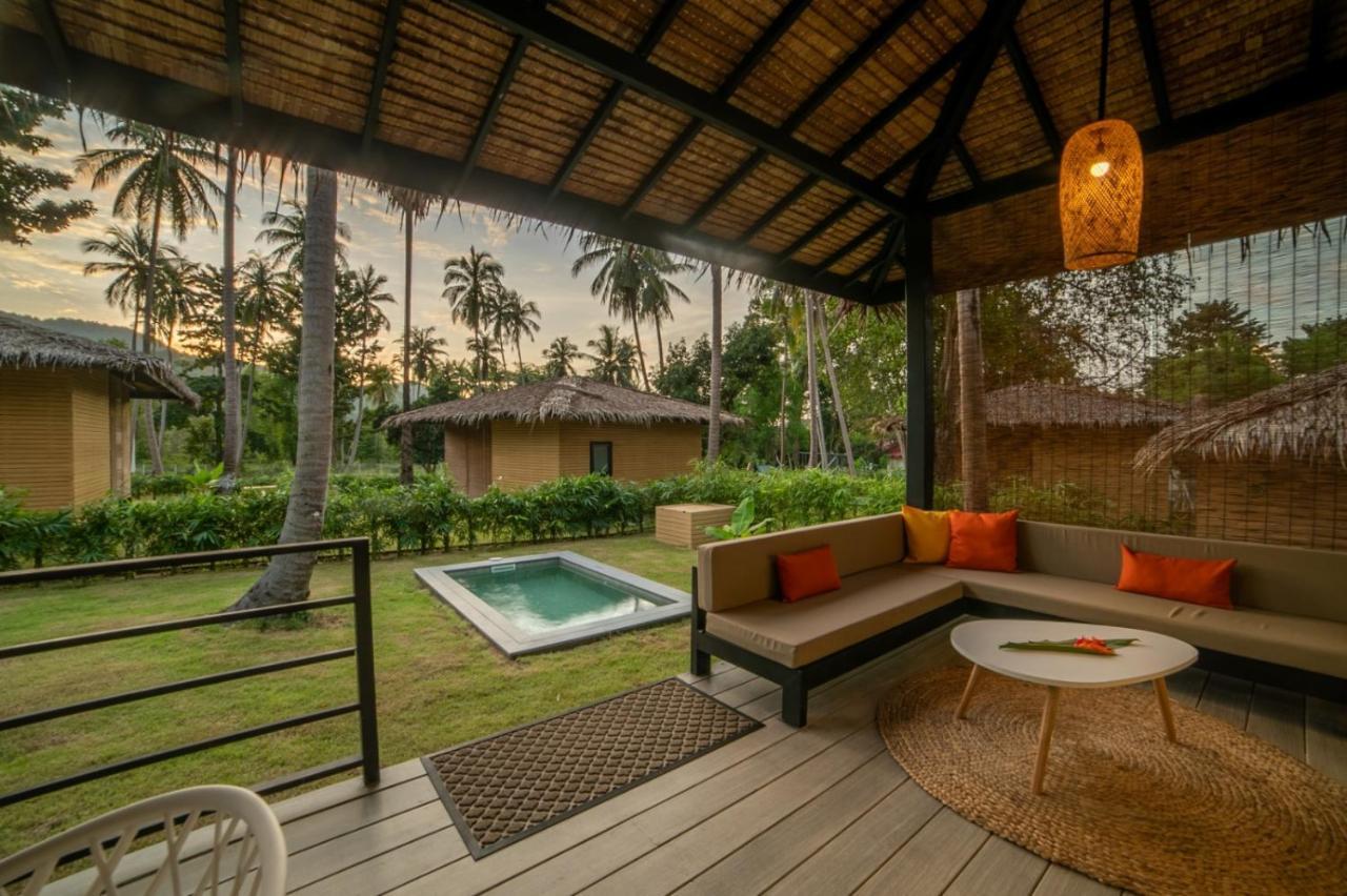 Suan Residence - Exotic And Contemporary Bungalows With Private Pool 찰로쿰 외부 사진